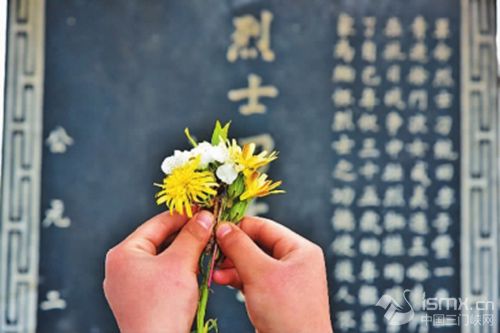烧纸莲花的折法步骤图解_图解大全 烧纸莲花的折法步骤图解