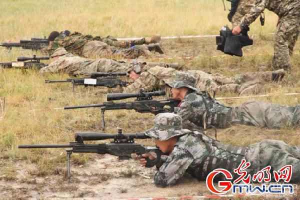【网络媒体国防行】人物特写:“狙击兵王”诞生记
