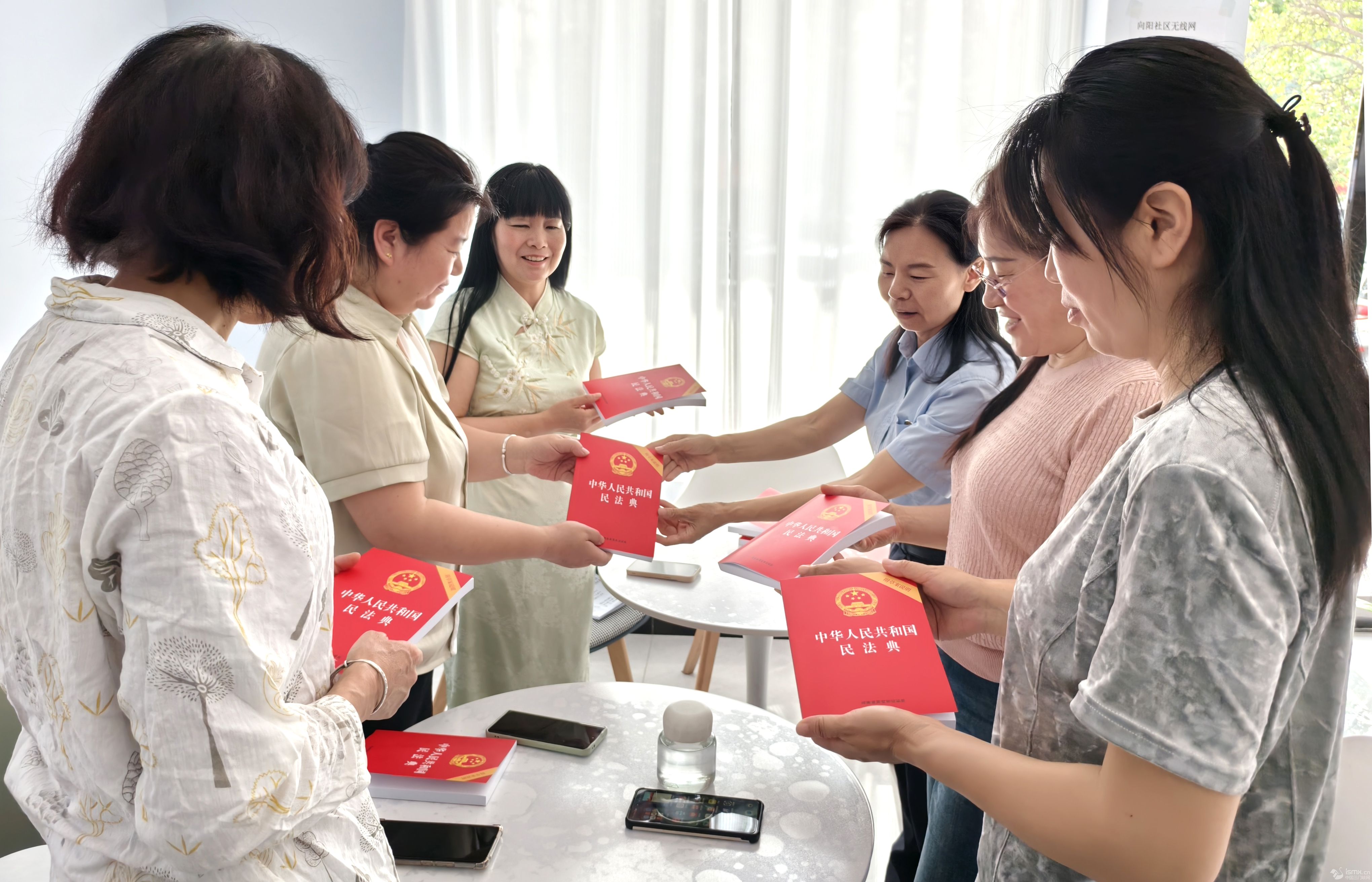 灵宝市涧西区：“典”亮美好生活 “法”护万家灯火”